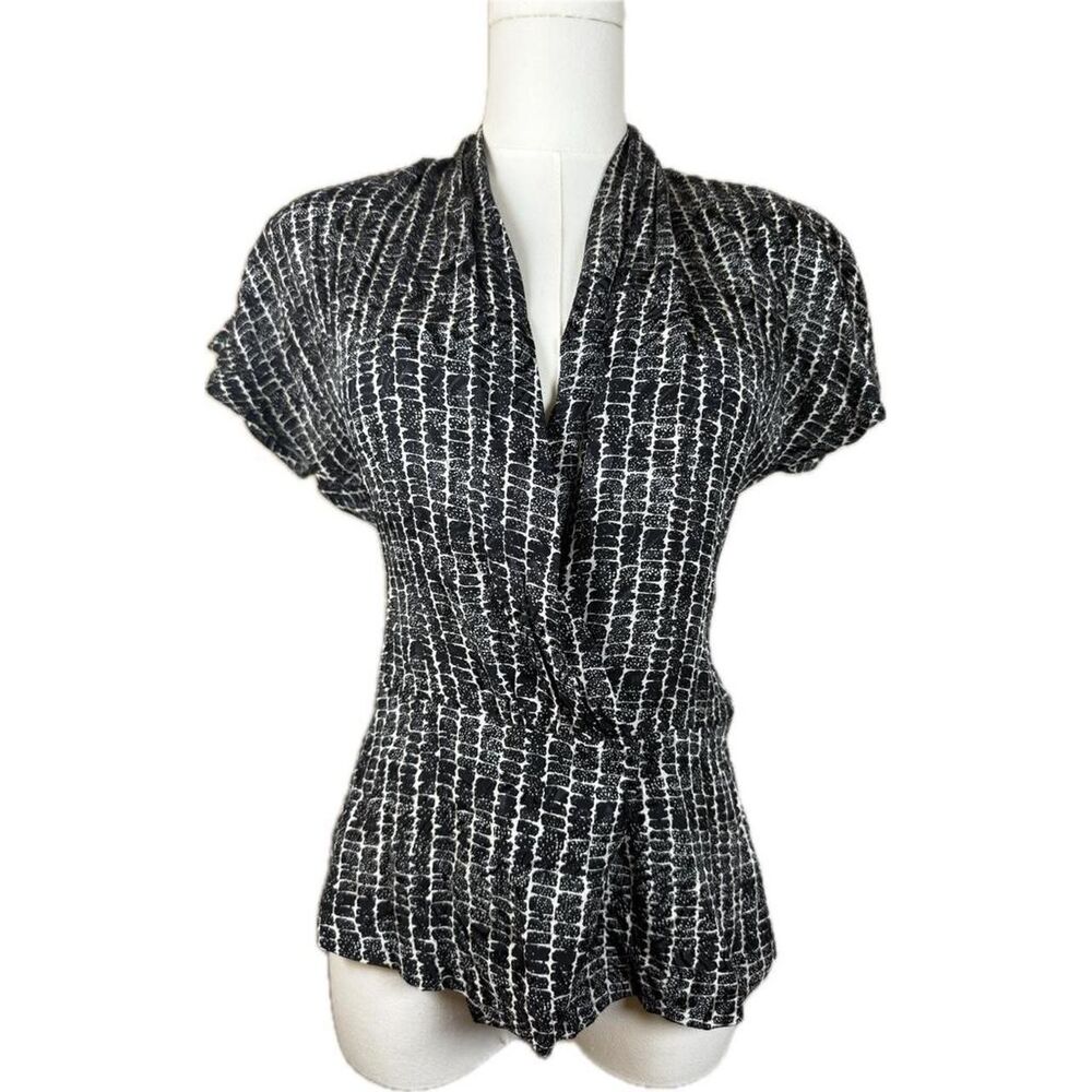 Evan-picone Women's Black and White Blouse